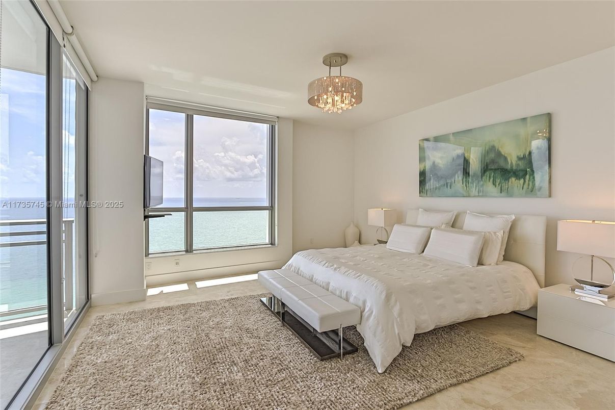 Bedroom, Chandelier, Interior, Water
