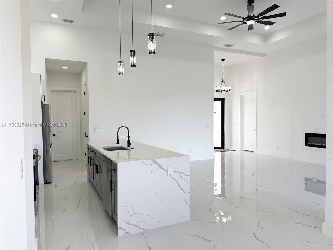 Interior, Kitchen, Marble, Pendant Lights, Recessed Lighting