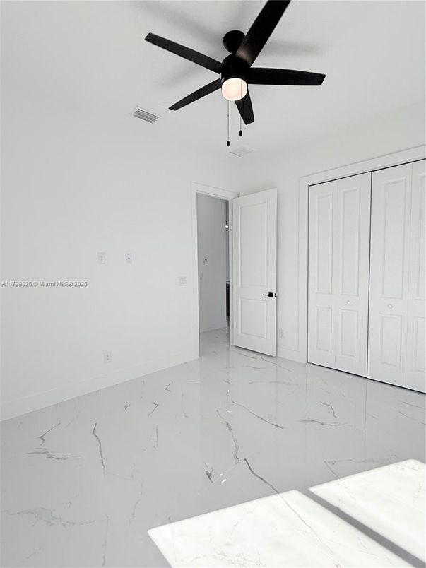 Empty room, Interior, Marble