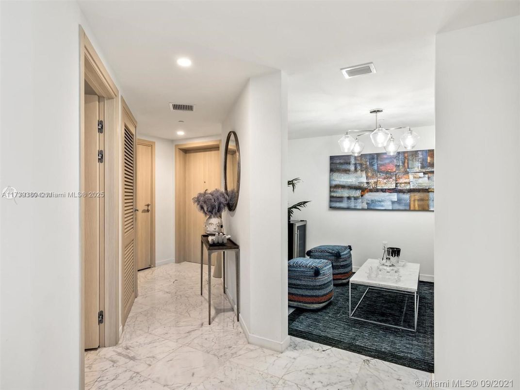 Interior, Marble, Recessed Lighting