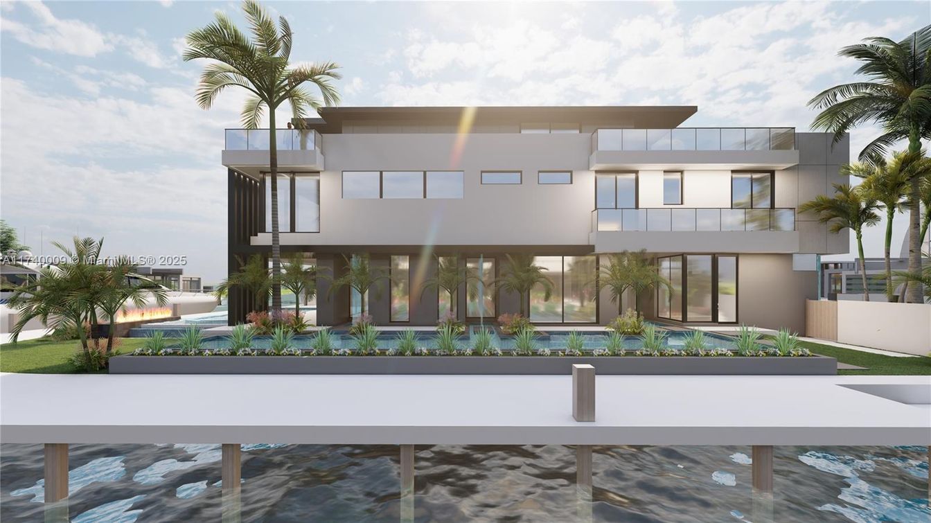 Exterior, Facade, Modern