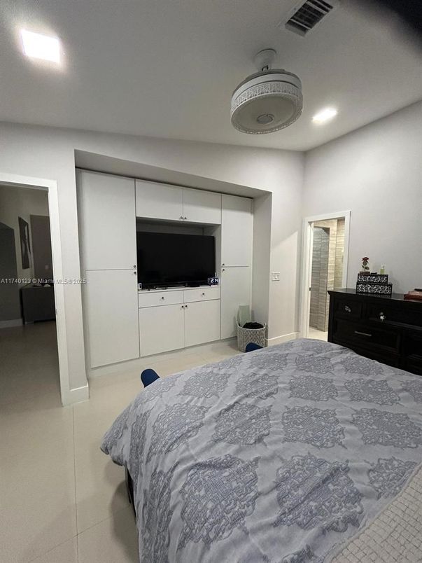 Bedroom, Interior, Recessed Lighting