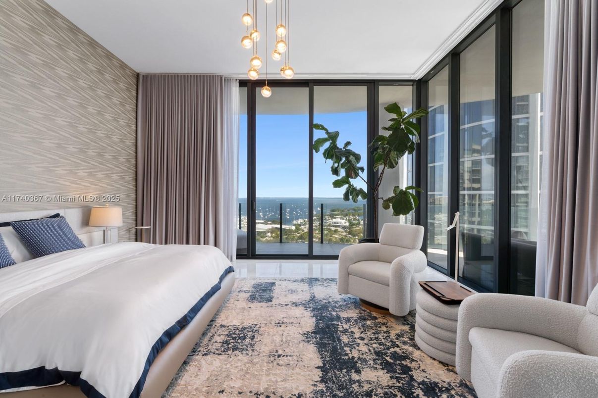 Bedroom, Interior, Pendant Lights, Water