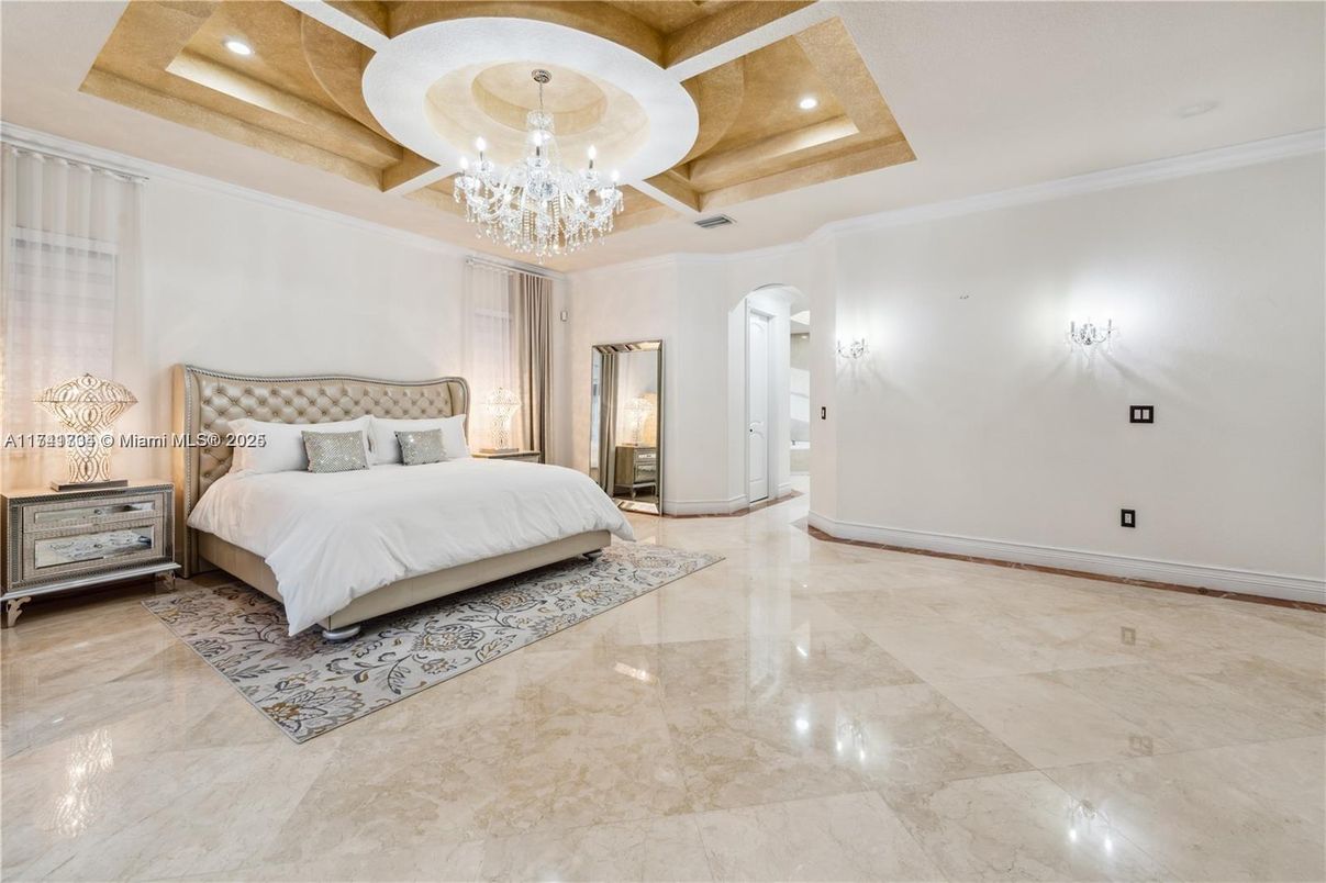 Bedroom, Chandelier, Interior, Recessed Lighting