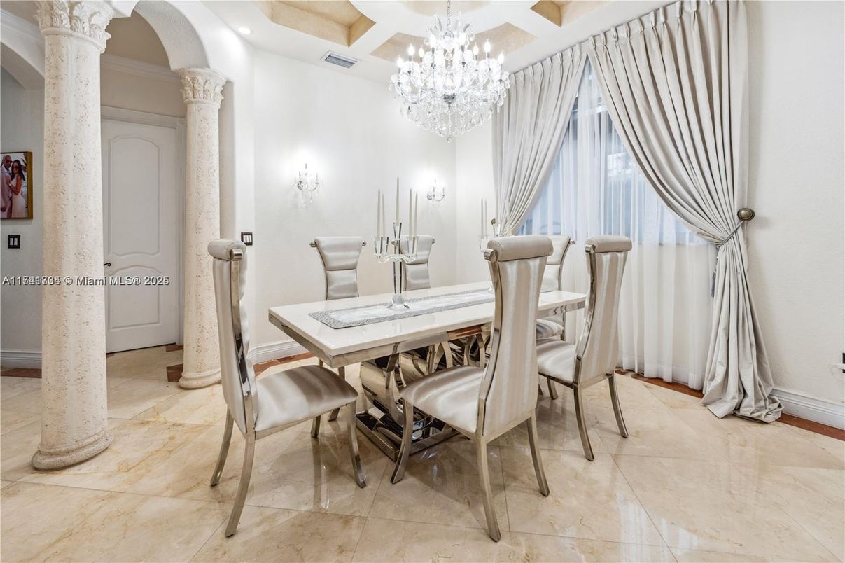 Chandelier, Dining room, Interior, Recessed Lighting