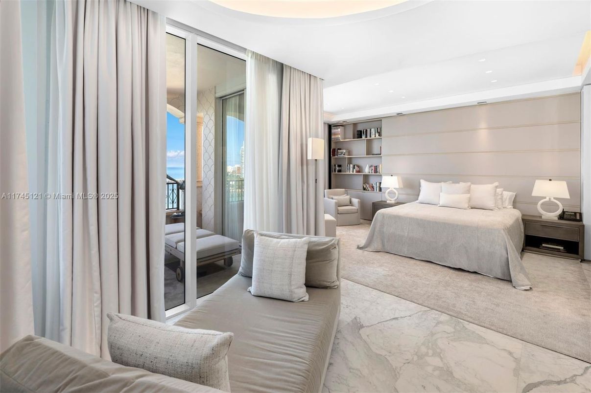 Bedroom, Interior, Marble, Recessed Lighting