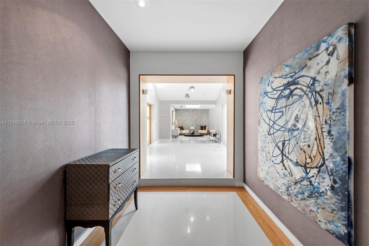 Interior, Recessed Lighting