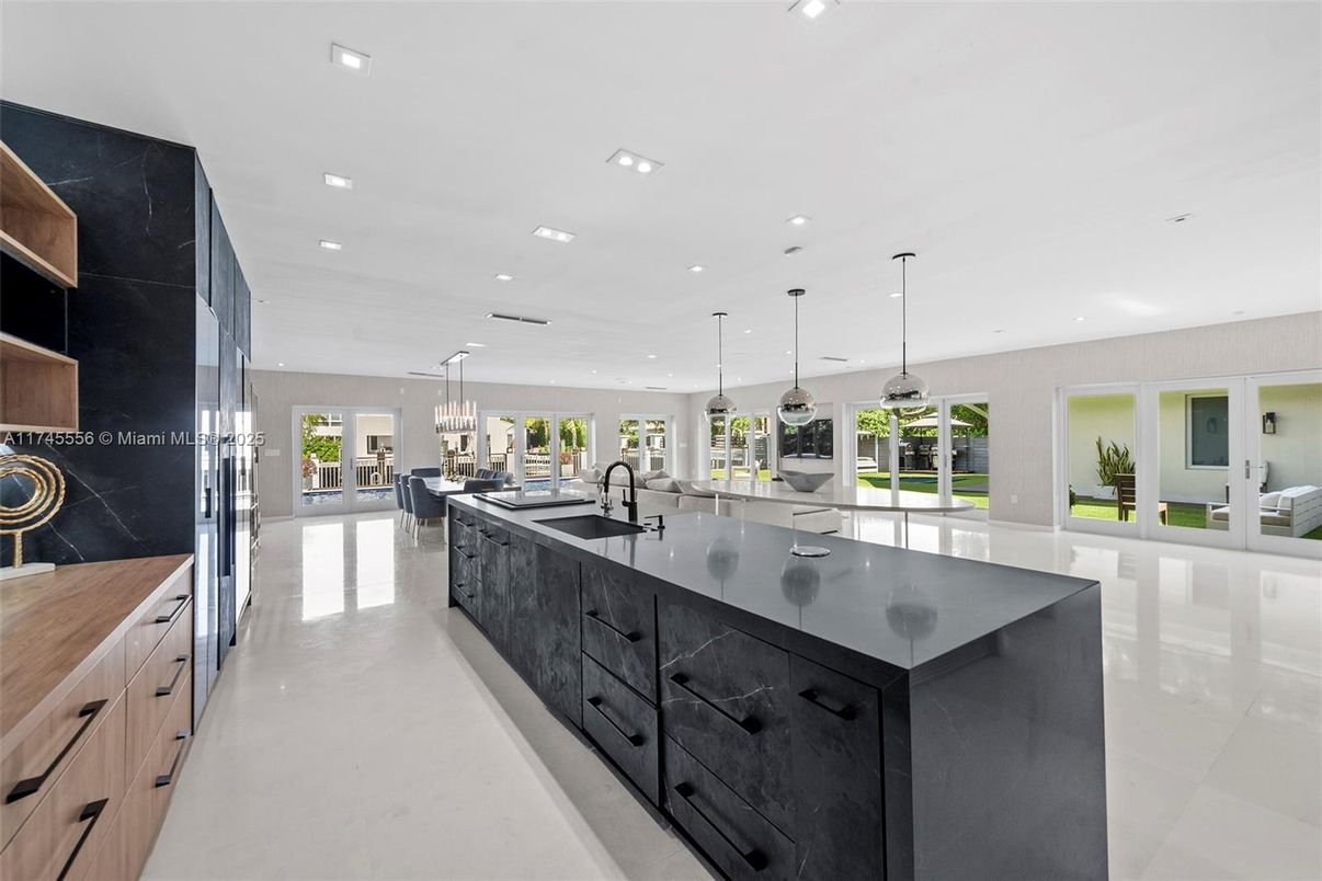 Interior, Kitchen, Pendant Lights, Recessed Lighting