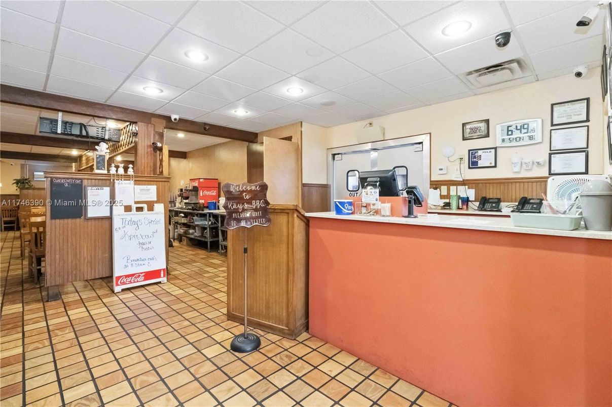 Interior, Recessed Lighting