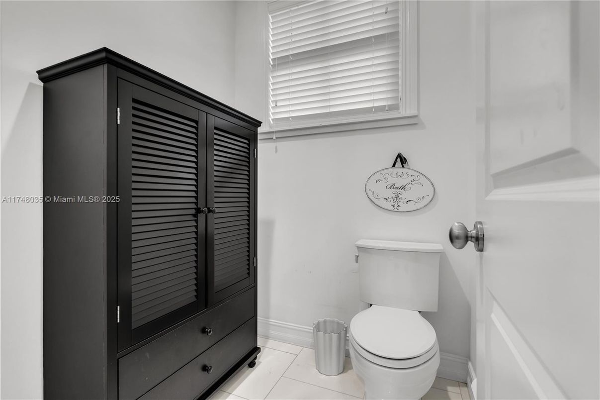 Bathroom, Interior