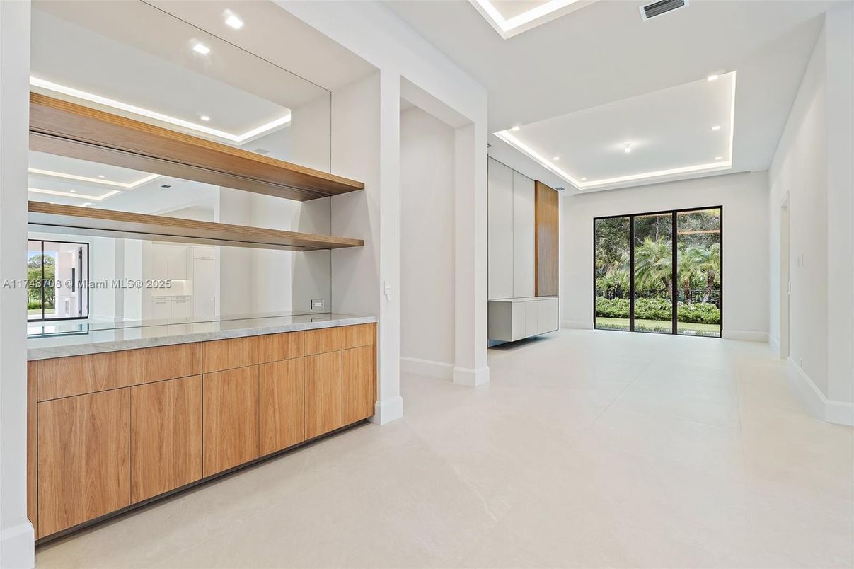 Interior, Recessed Lighting