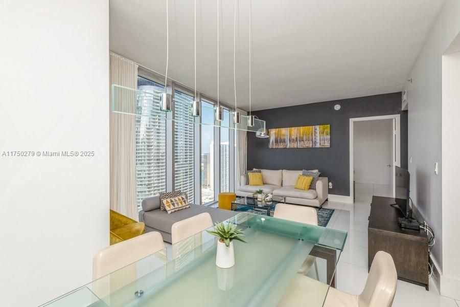 Interior, Living room, Pendant Lights