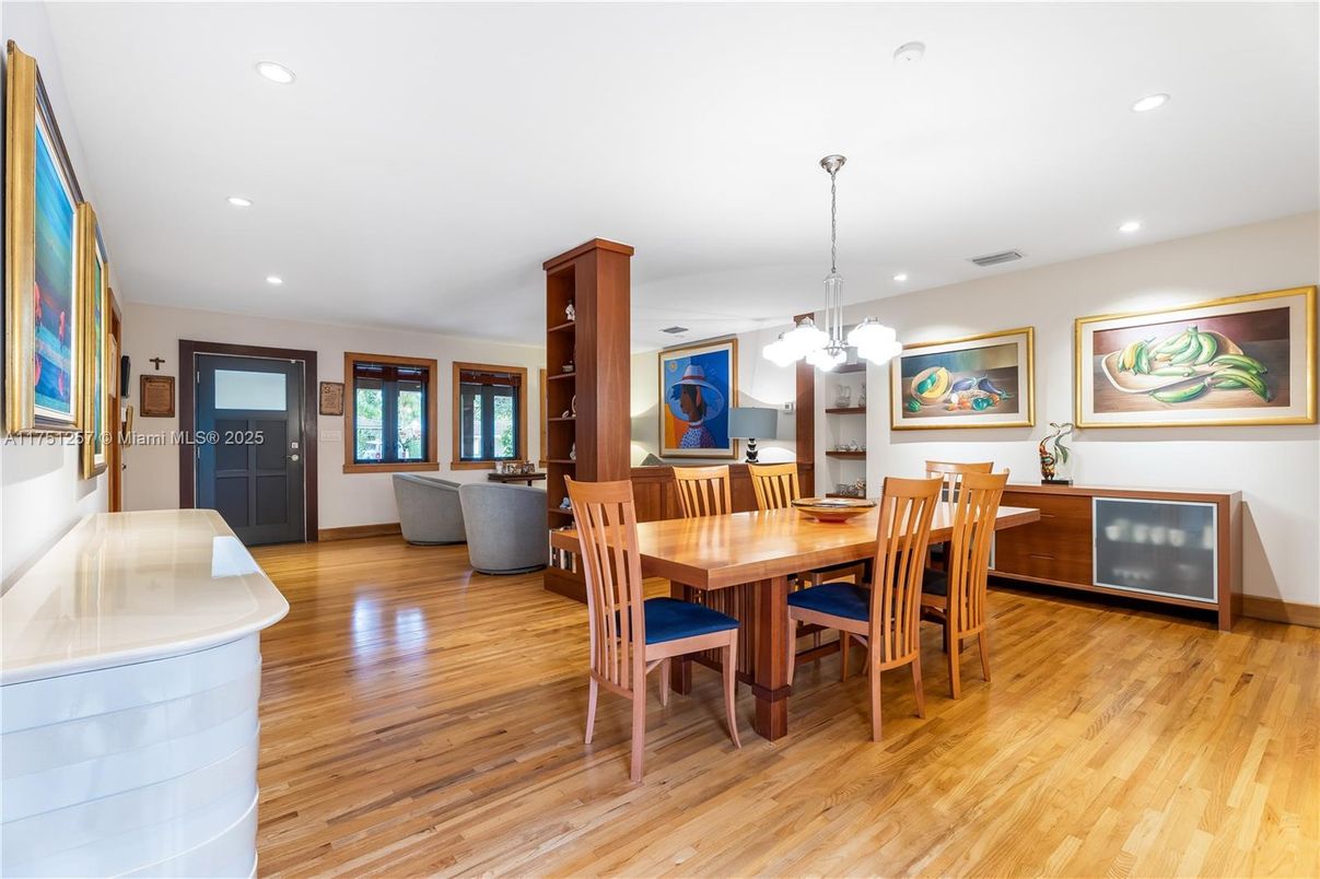 Dining room, Interior, Pendant Lights, Recessed Lighting, Wood Texture Flooring