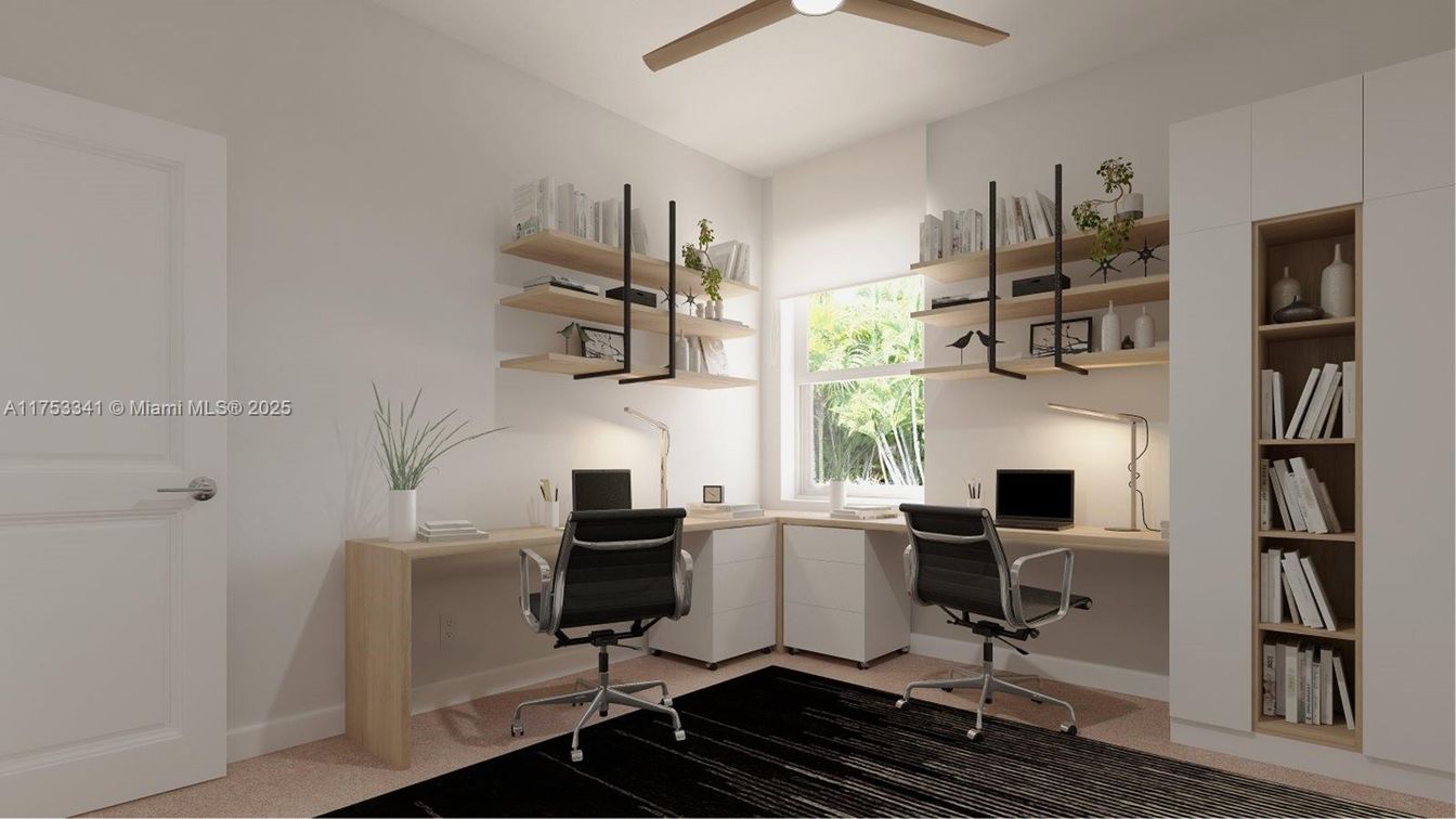 Home Office, Interior