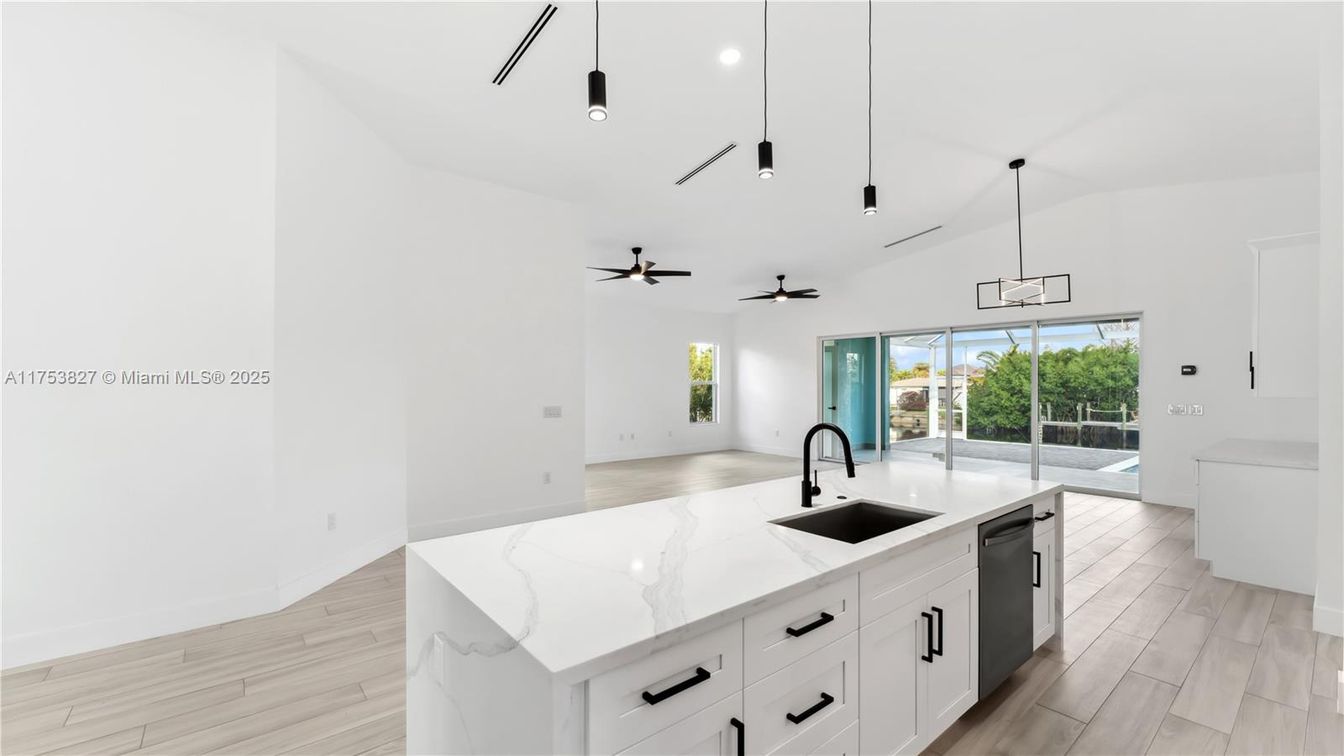 Interior, Kitchen, Pendant Lights, Recessed Lighting, Wood Texture Flooring