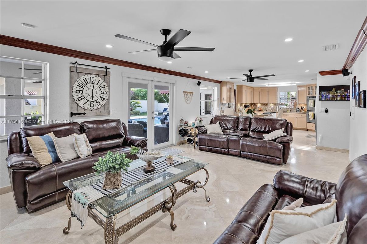 Interior, Kitchen, Living room, Recessed Lighting