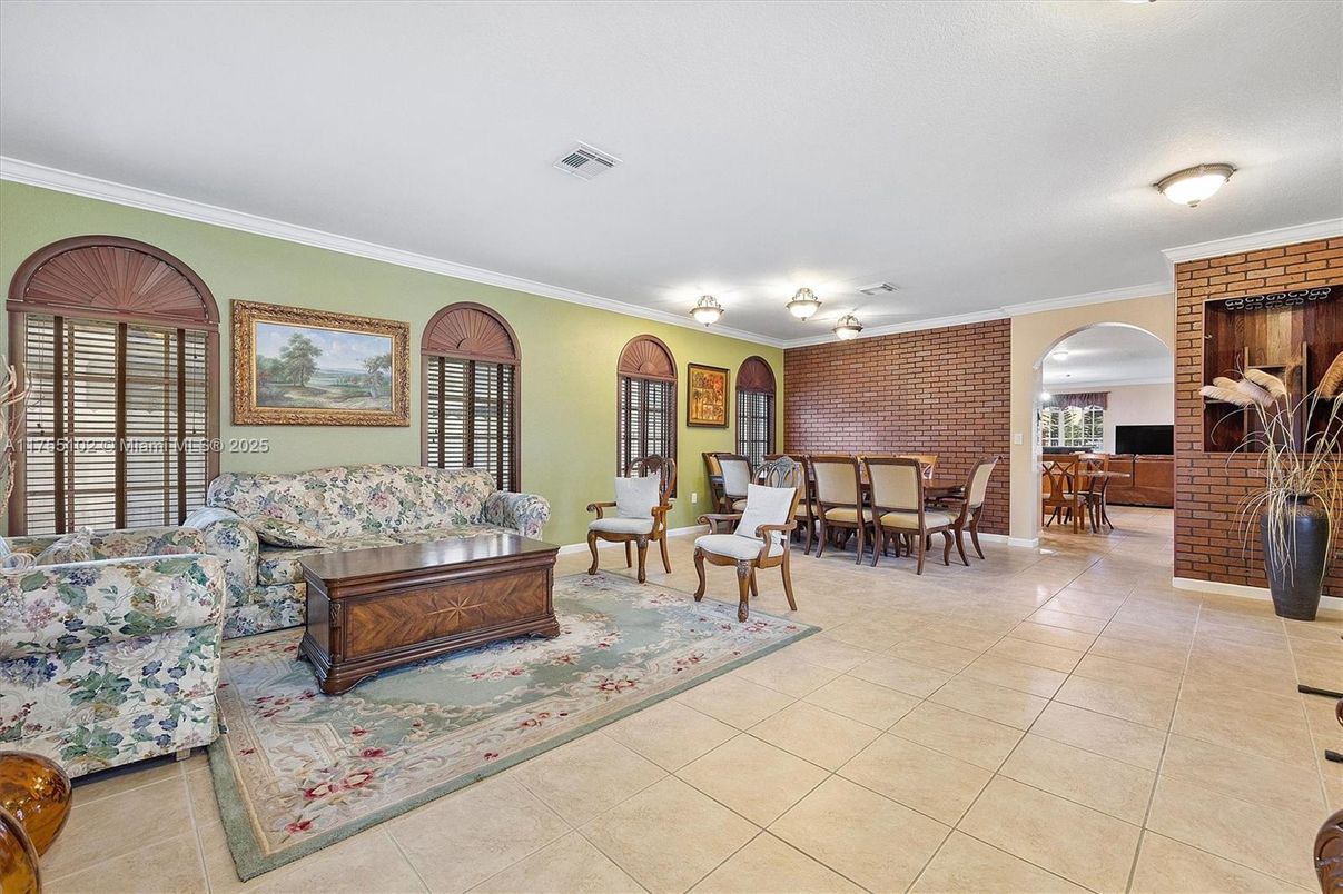 Dining room, Interior, Living room, Stone Walls