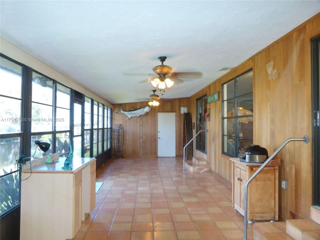 Interior, Wooden Walls