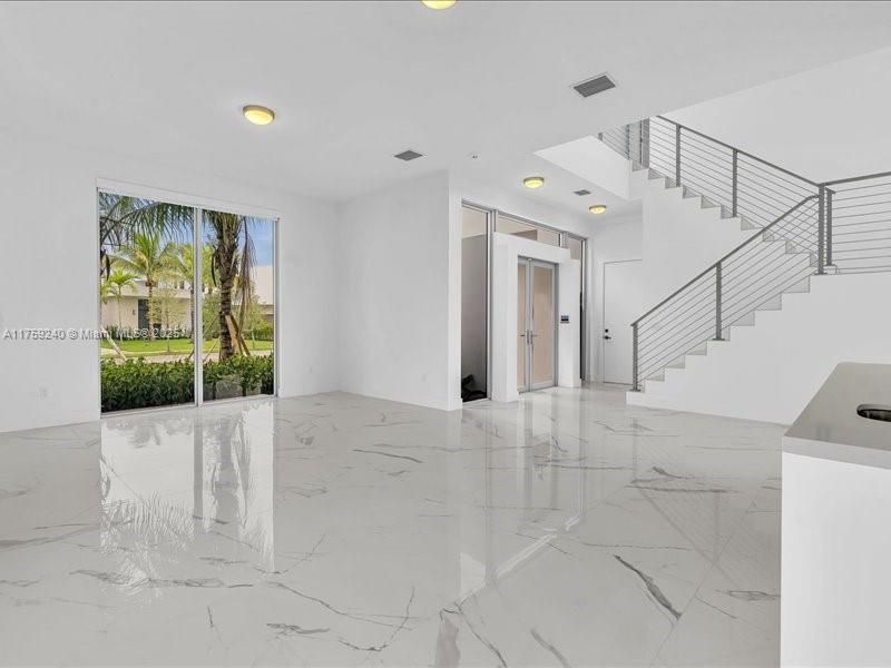 Empty room, Interior, Marble, Recessed Lighting