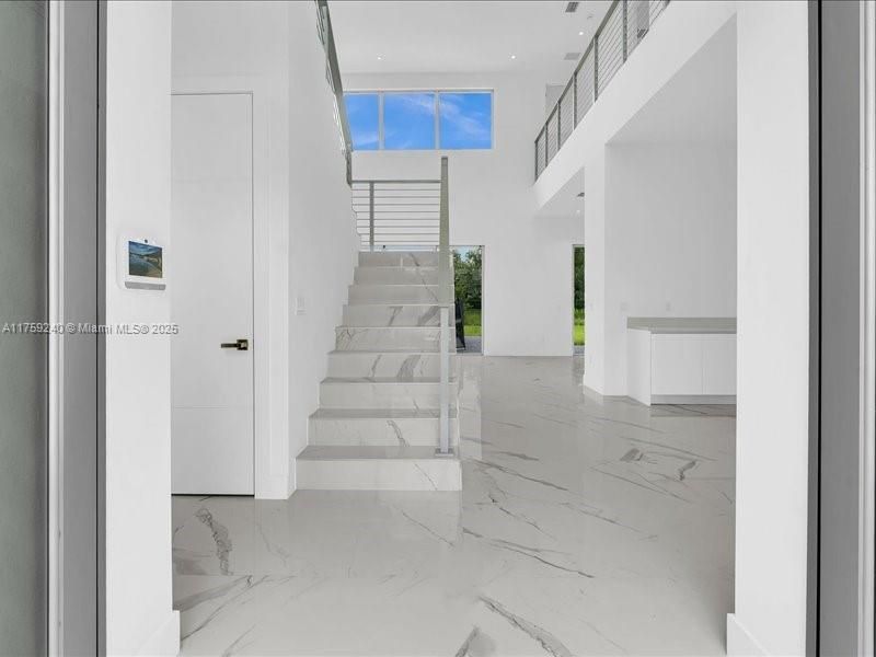 Interior, Marble, Recessed Lighting