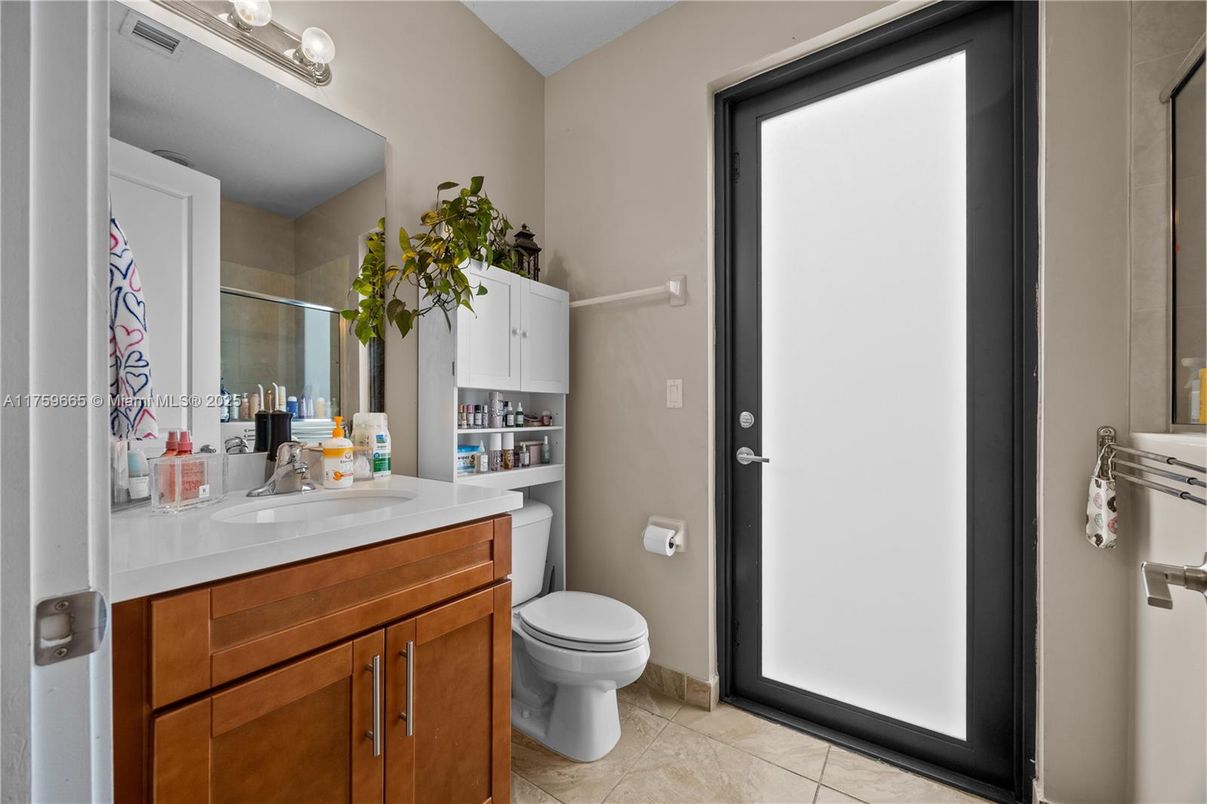 Bathroom, Interior
