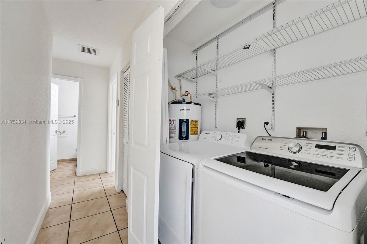 Interior, Utility Closets, Washer