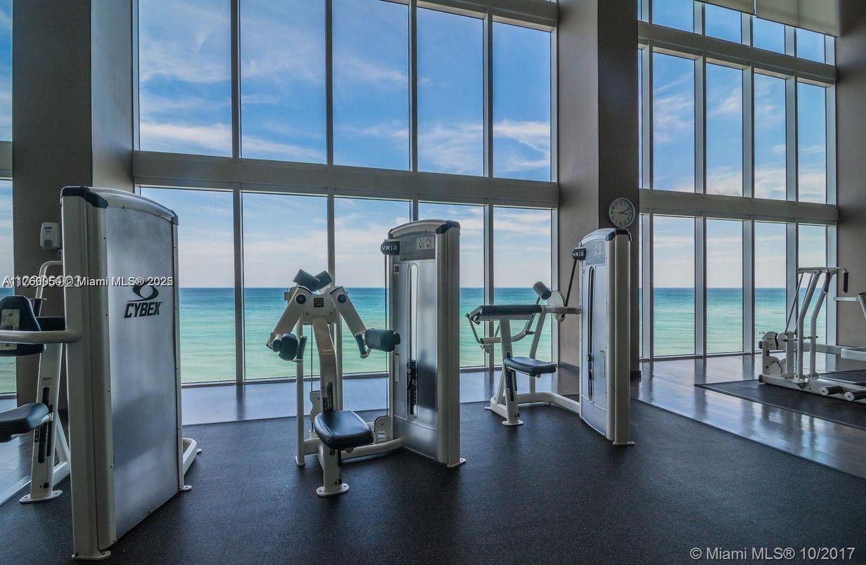 Fitness Equipment, Gym, Interior, Water