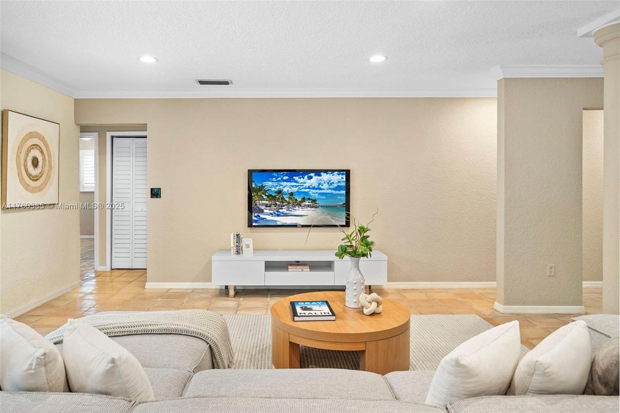 Interior, Living room, Recessed Lighting