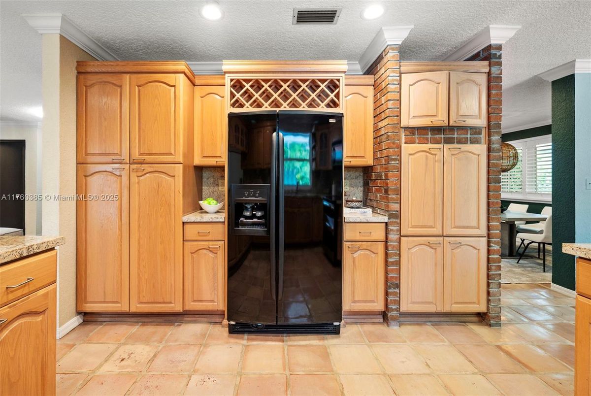 Dining room, Interior, Kitchen, Recessed Lighting
