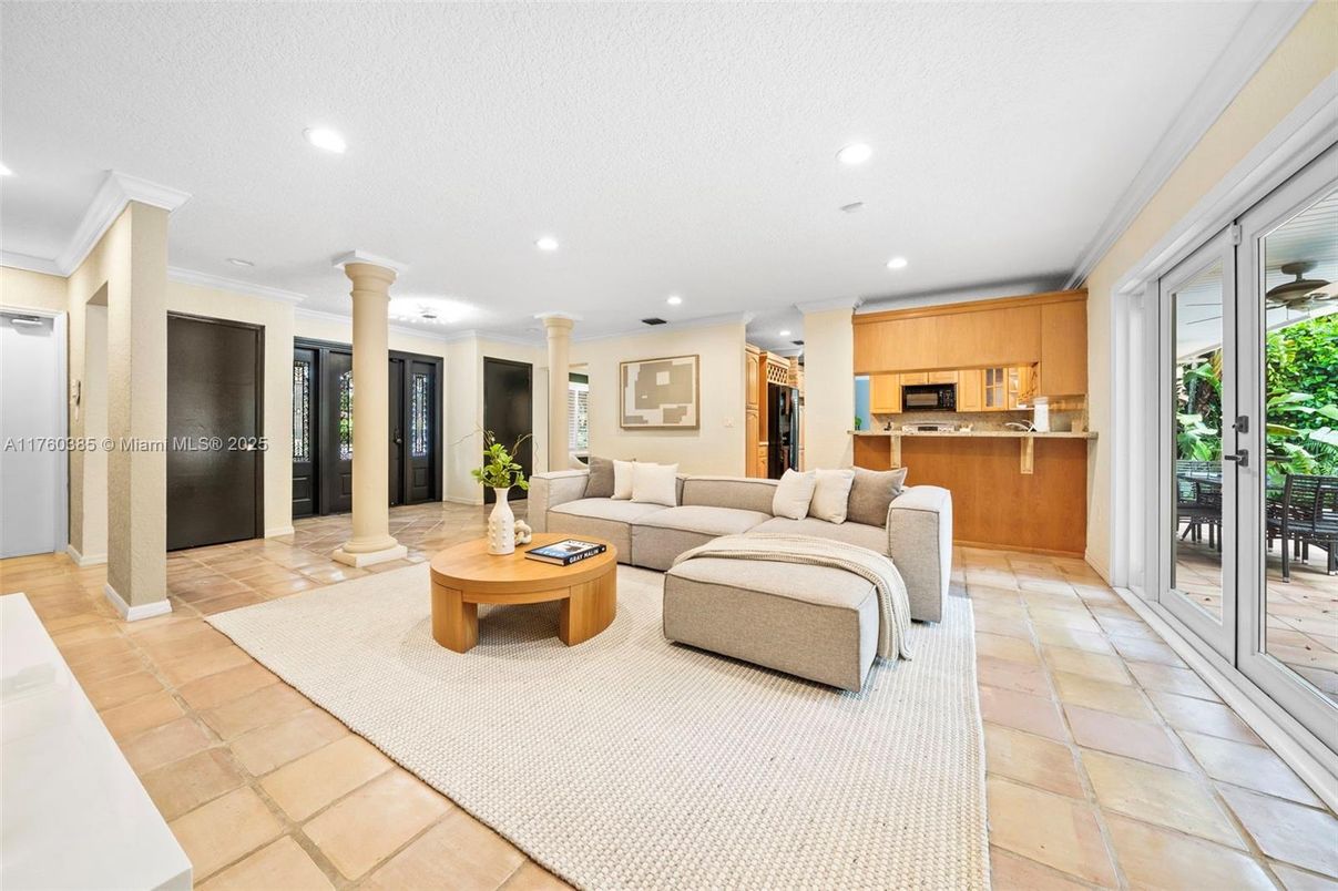 Interior, Kitchen, Living room, Recessed Lighting
