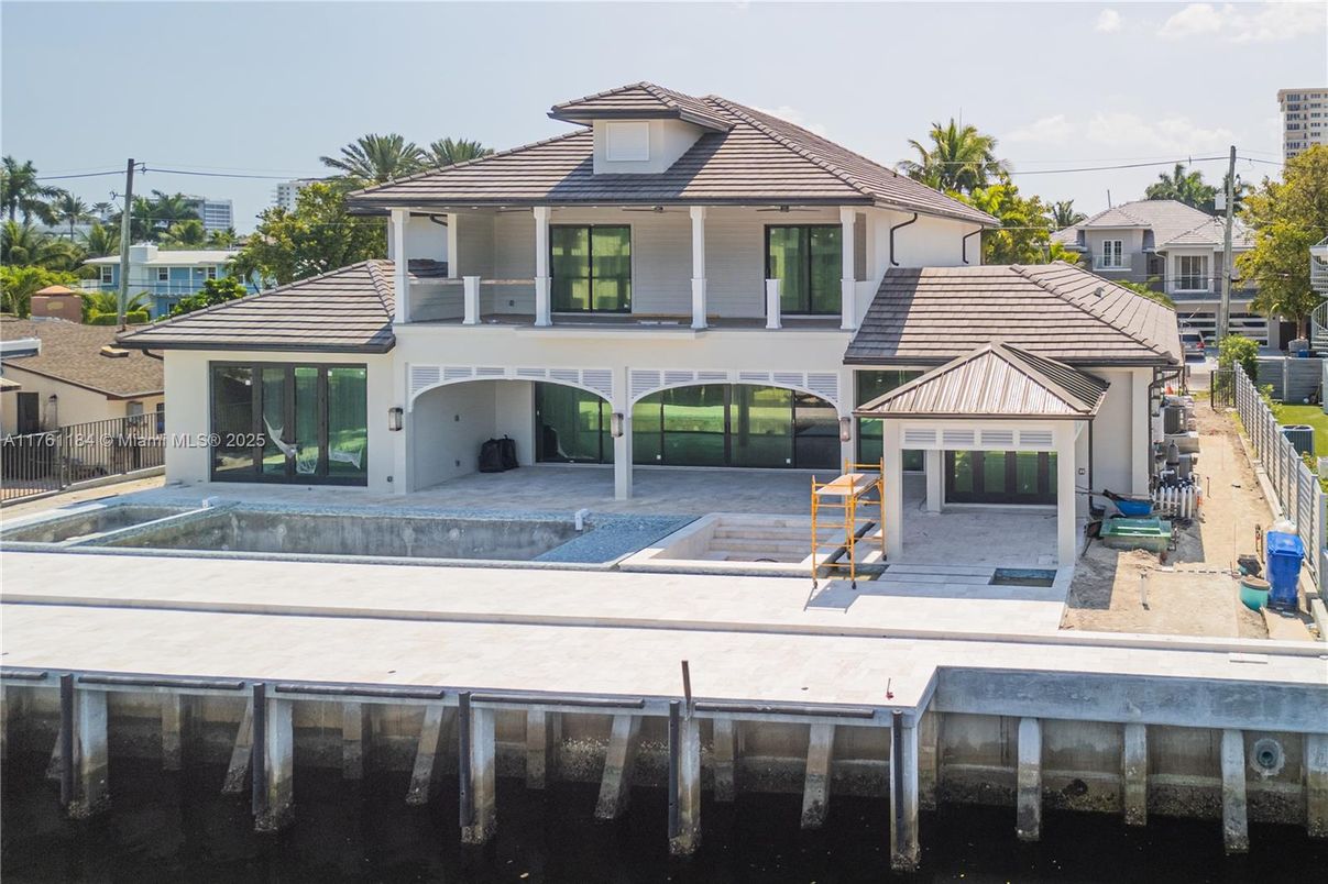Detached Garage, Exterior, Facade, Mediterranean