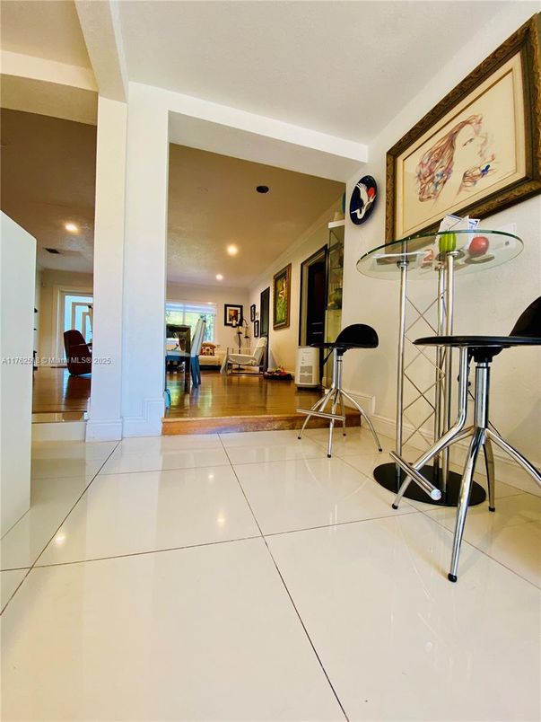 Interior, Recessed Lighting