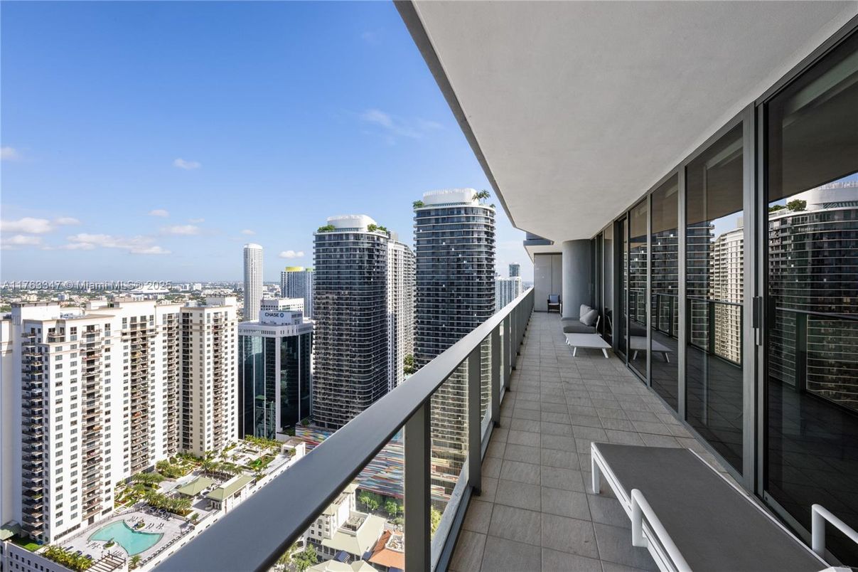 Exterior, Other, Skyline