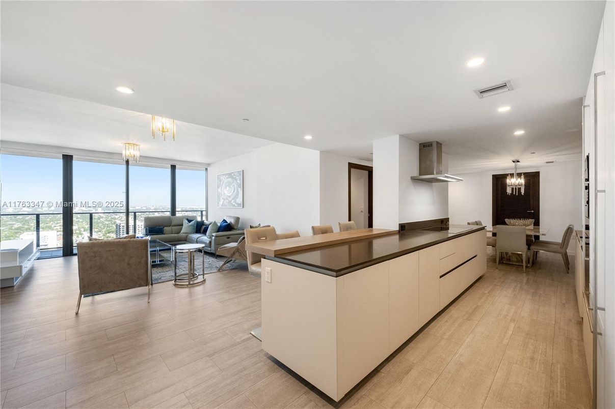 Chandelier, Dining room, Interior, Living room, Pendant Lights, Recessed Lighting, Wood Texture Flooring
