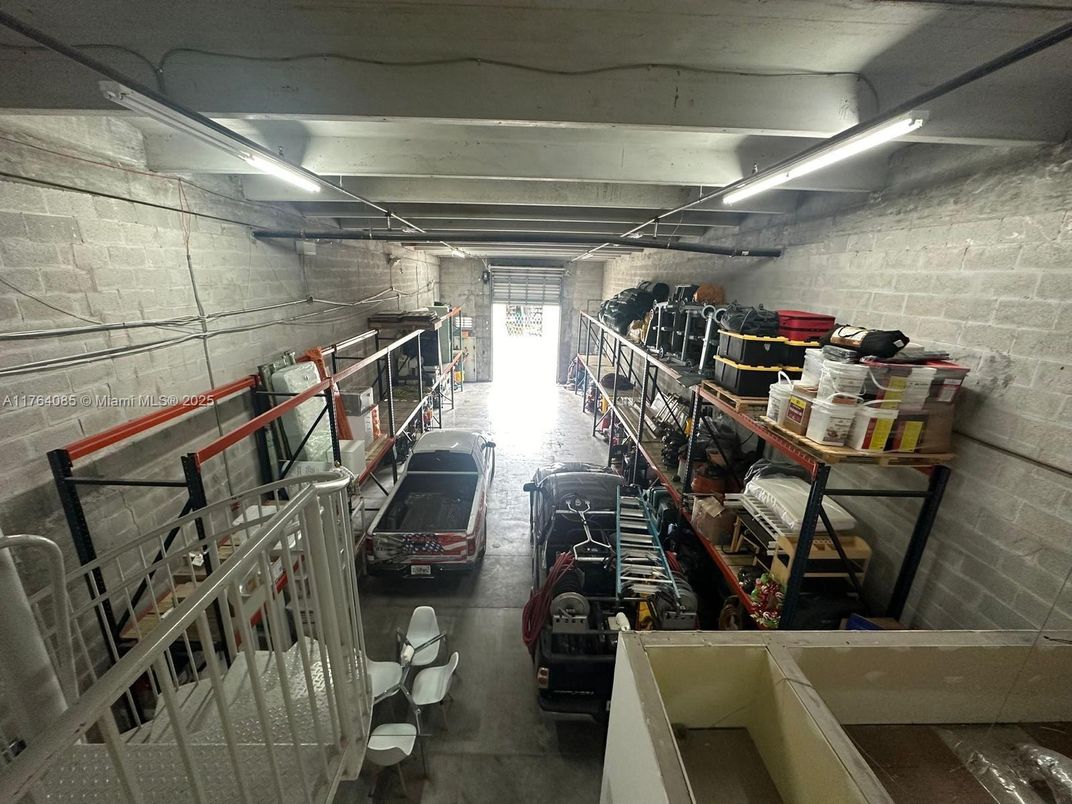Garage, Interior, Stone Walls