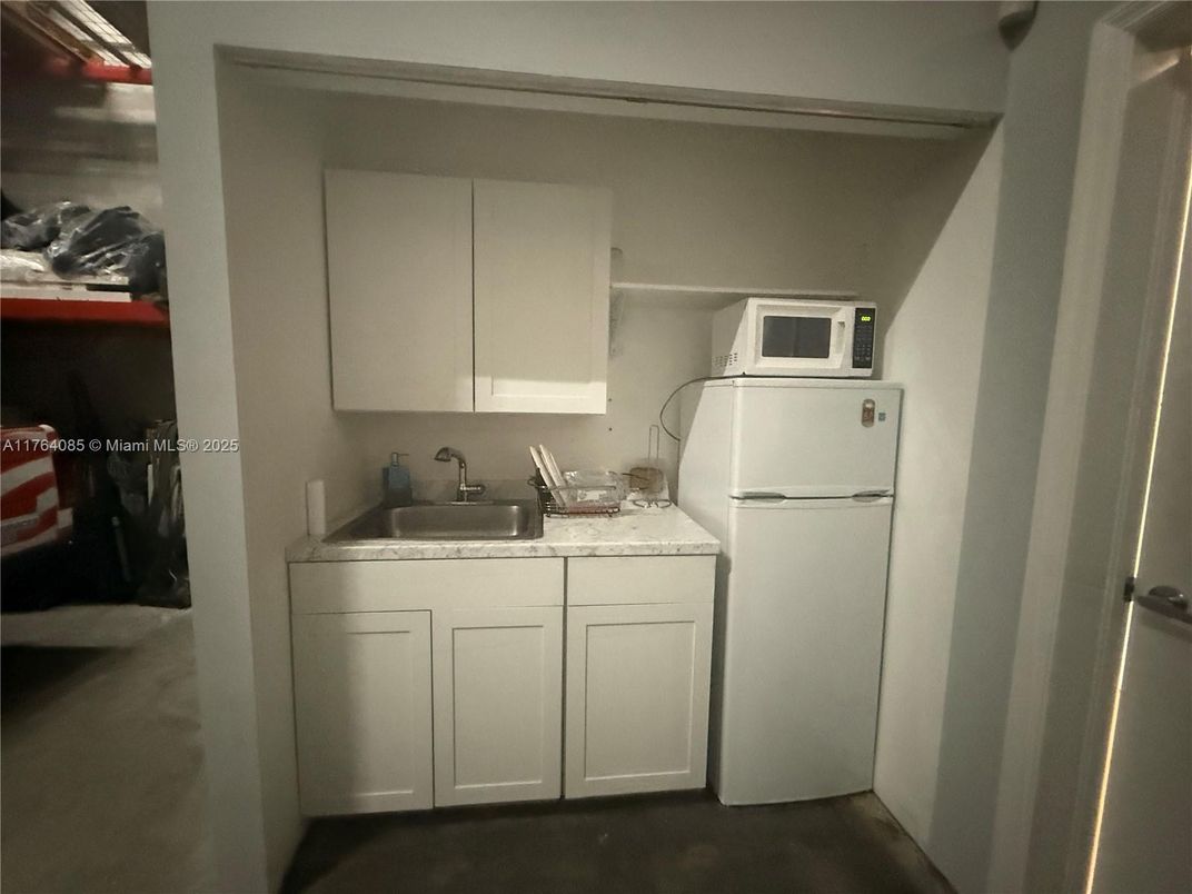 Interior, Kitchen, Washer