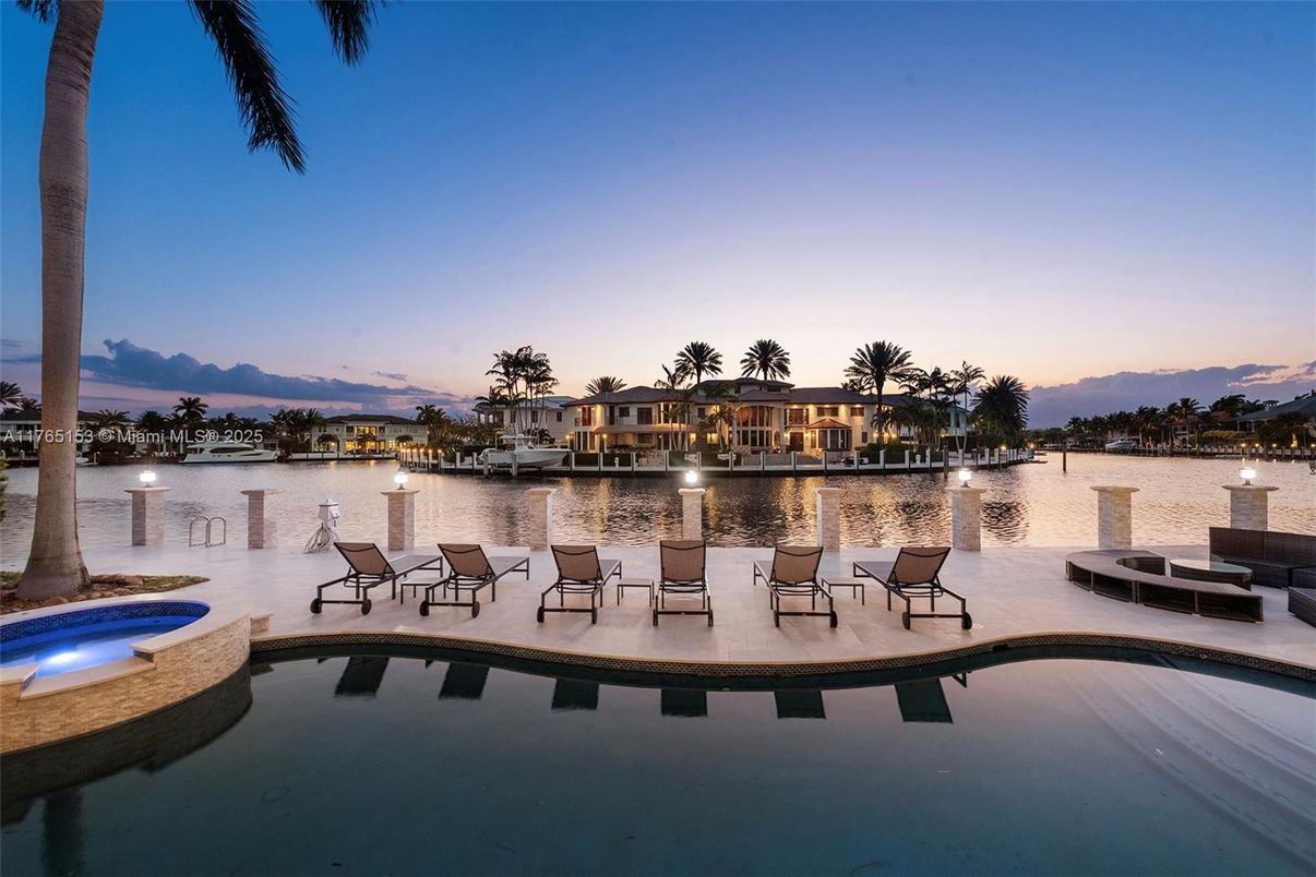 Exterior, Lake, Pool