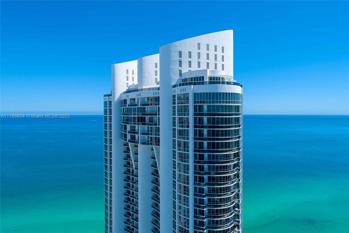 Exterior, Water