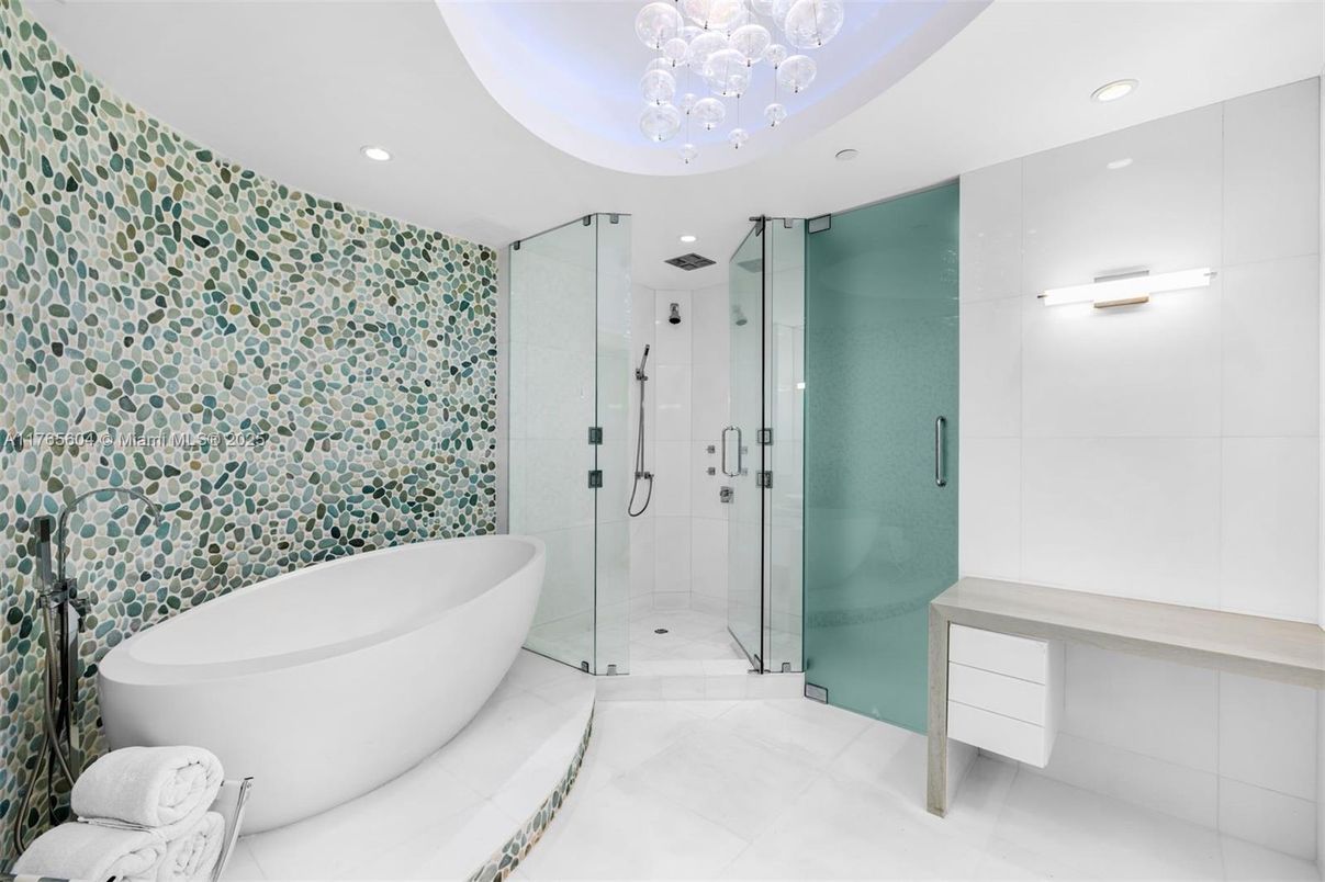 Bathroom, Free Standing Baths, Glass Shower, Interior, Recessed Lighting