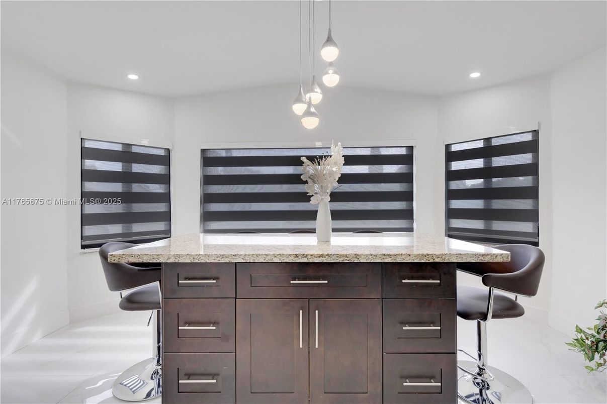 Interior, Pendant Lights, Recessed Lighting