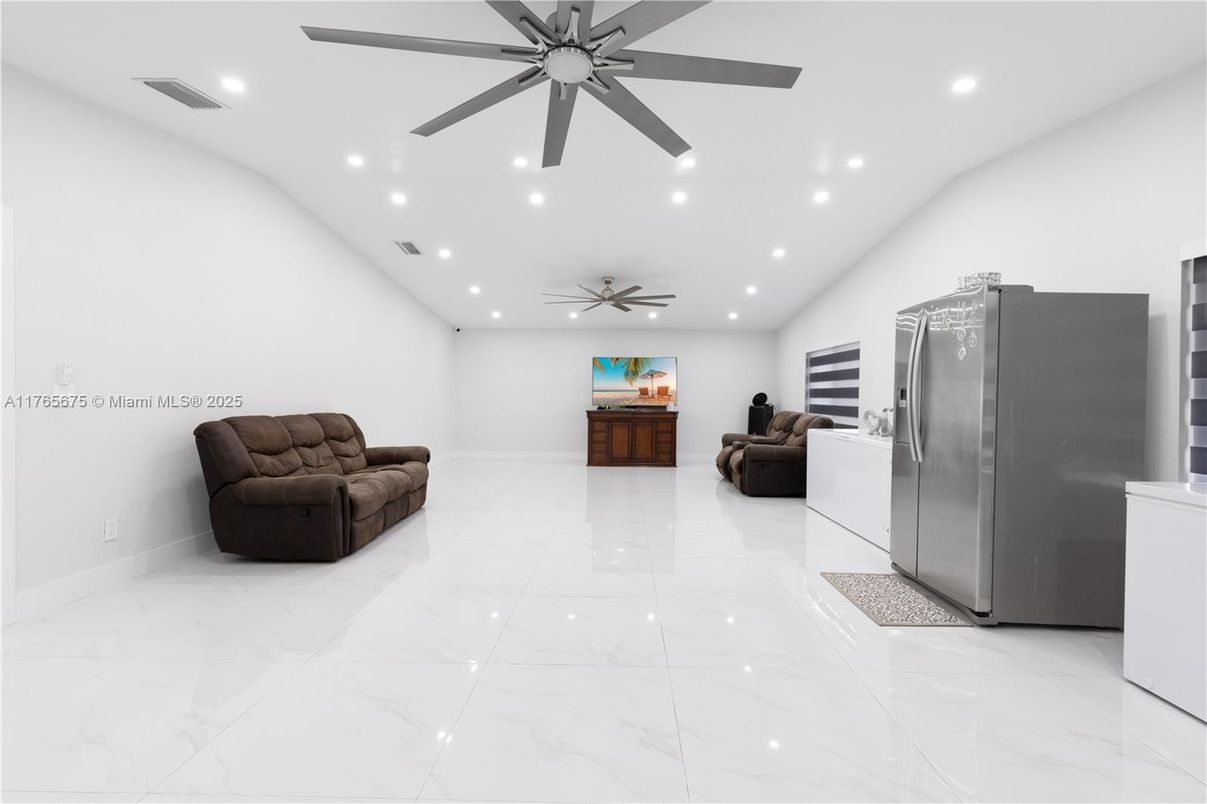 Interior, Marble, Recessed Lighting