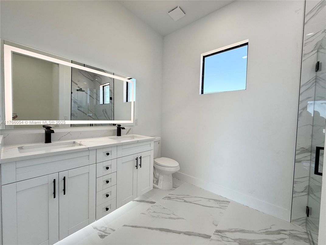 Bathroom, Dual Sink Vanities, Interior, Marble