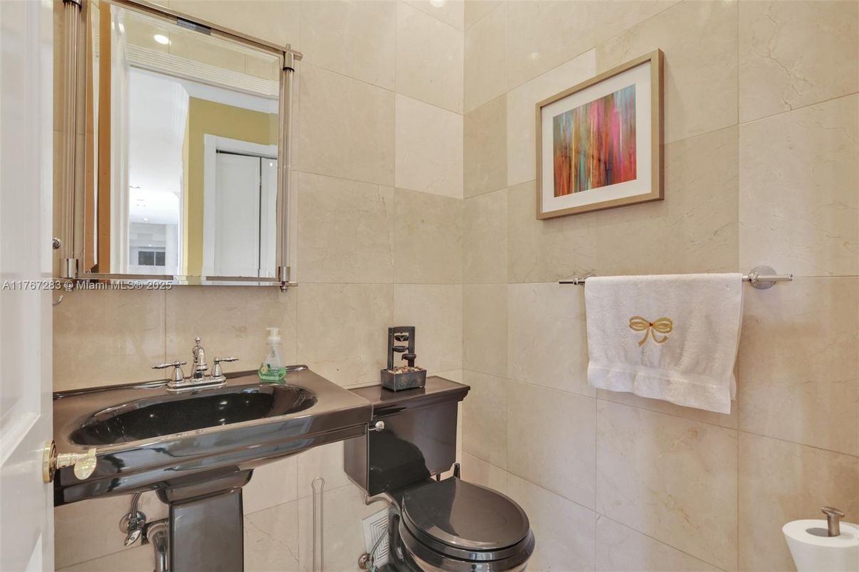 Bathroom, Interior