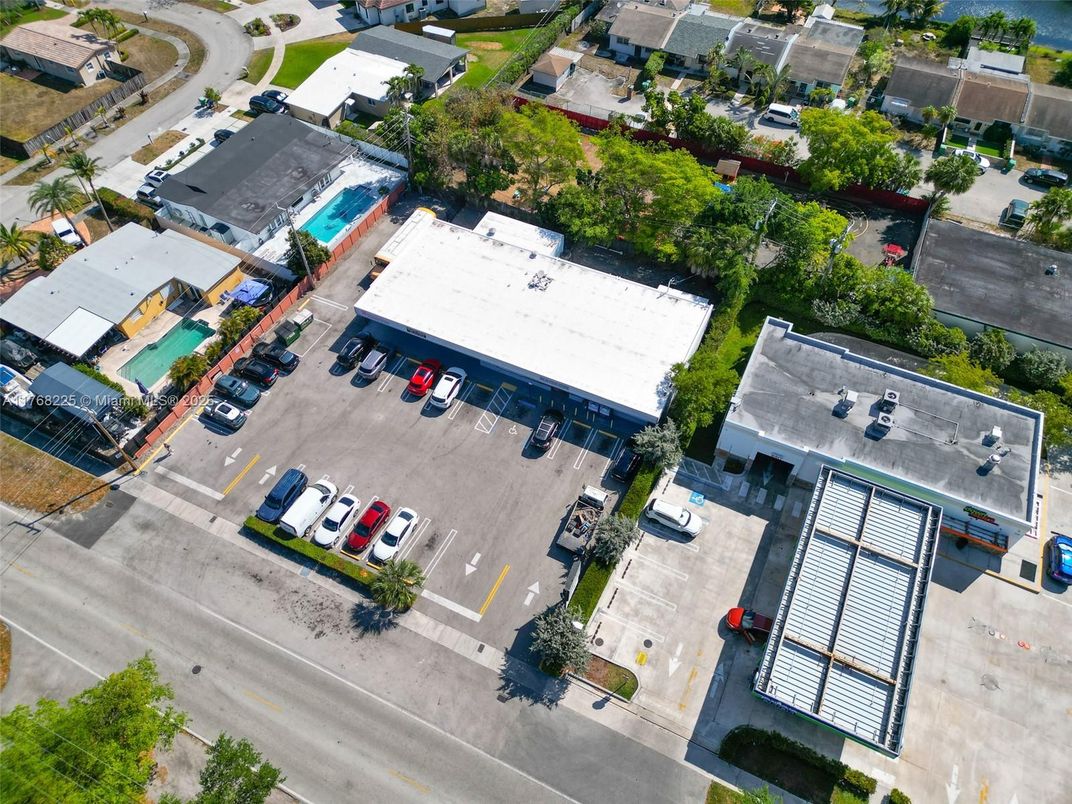 Exterior, Drone