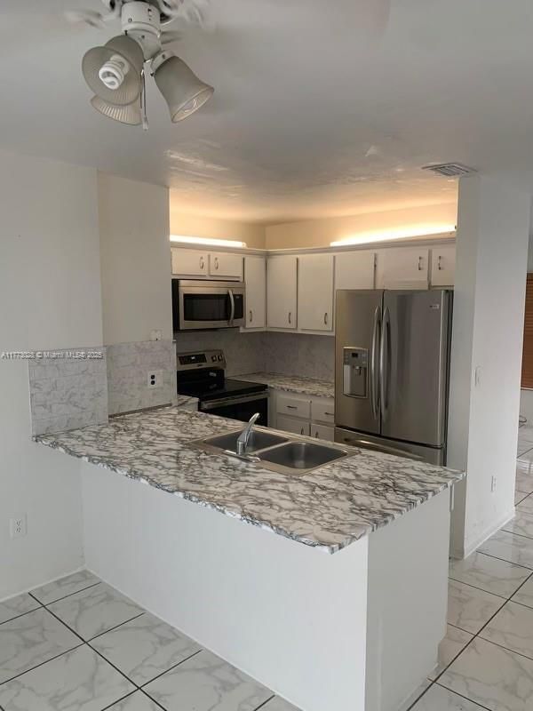 Interior, Kitchen, Marble, Stainless Steel Appliances
