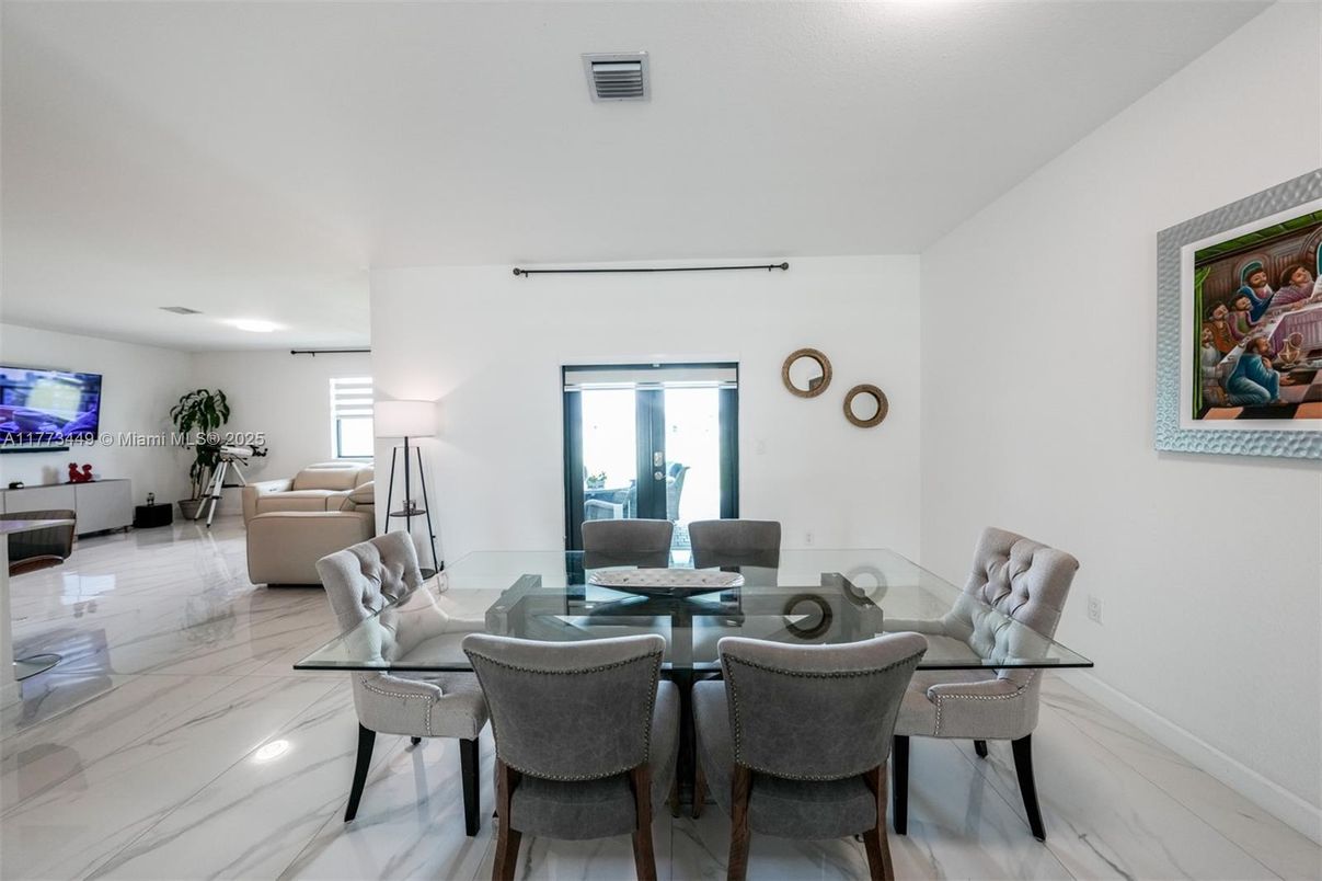 Dining room, Interior, Living room, Marble