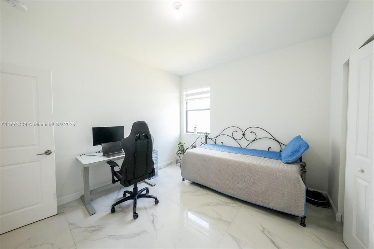 Bedroom, Home Office, Interior, Marble