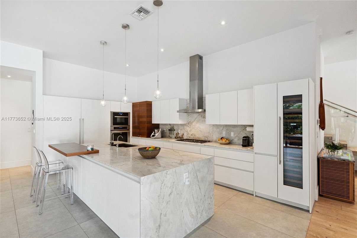 Interior, Kitchen, Pendant Lights, Recessed Lighting, Stainless Steel Appliances