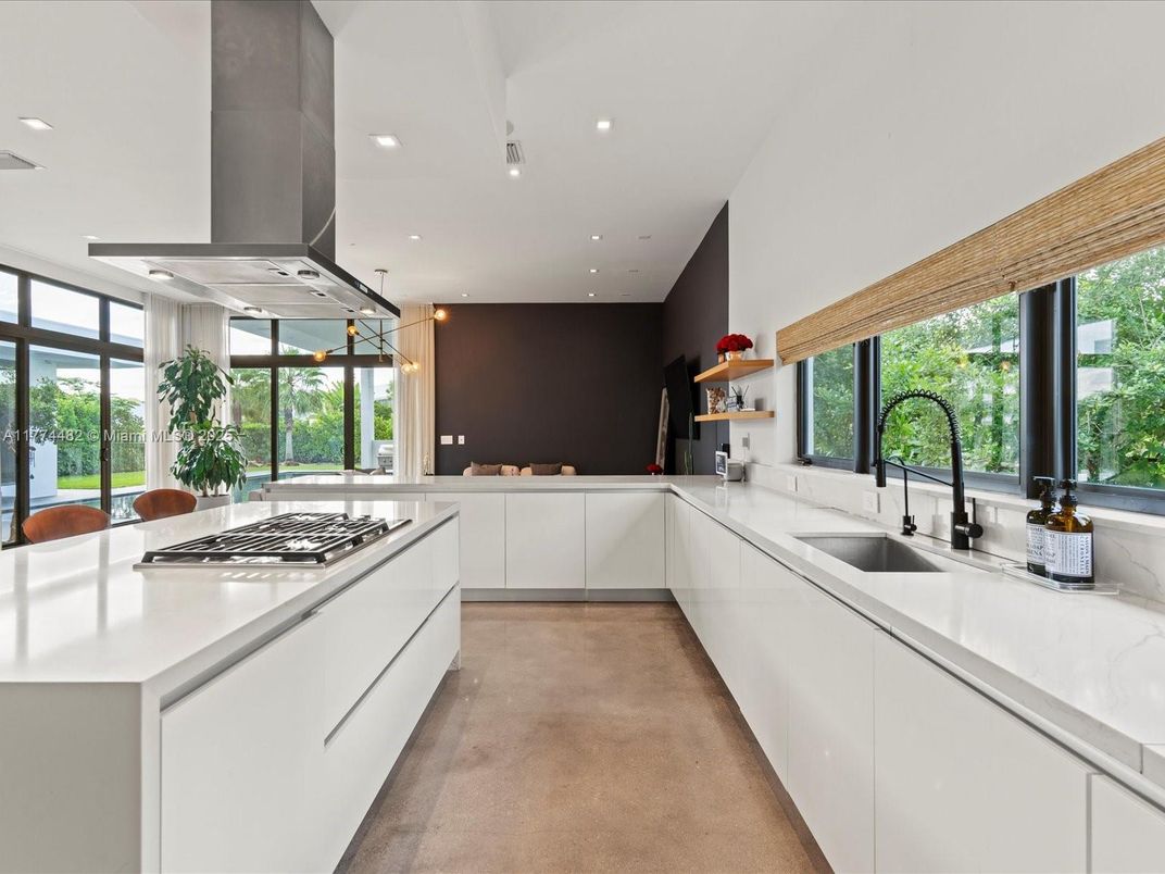 Interior, Kitchen, Recessed Lighting
