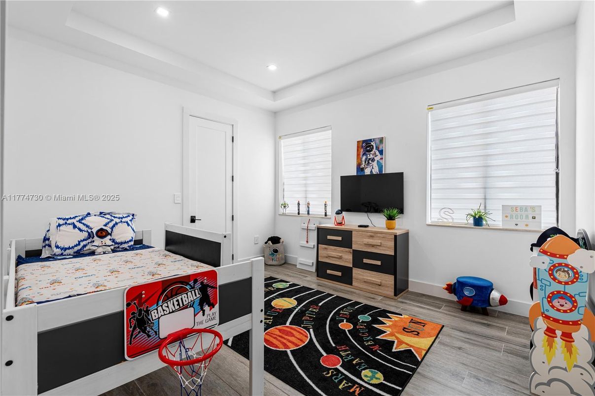 Bedroom, Interior, Recessed Lighting, Wood Texture Flooring